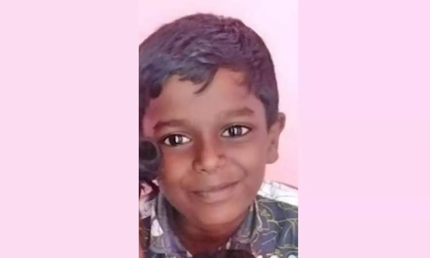 சோகம்!! வெடிச்சத்தத்தால் மயங்கி விழுந்து உயிரை விட்ட பள்ளி மாணவன்!!