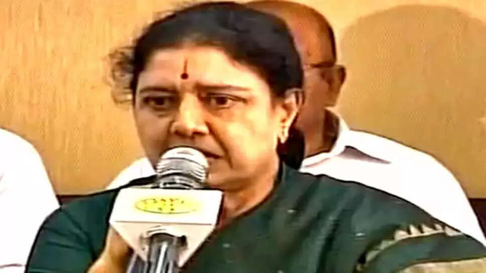 சசிகலா என்ன சொல்லப் போகிறார்?பரபரக்கும் அரசியல் வட்டாரம்!