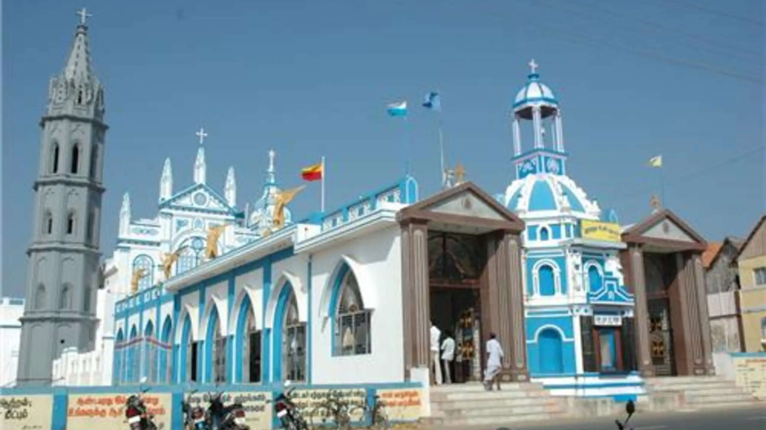 இன்று உள்ளூர் விடுமுறை! பனிமய மாதா திருவிழா!