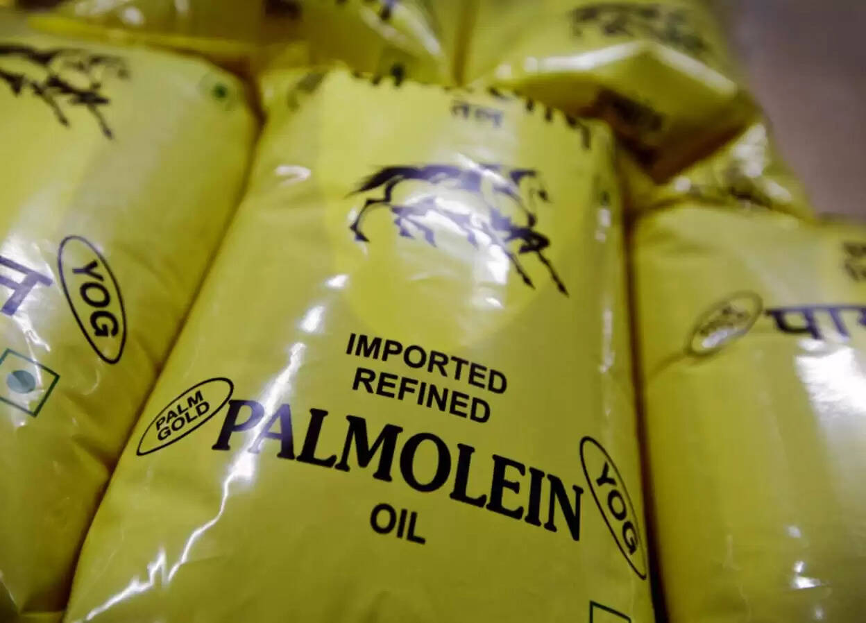 பாமாயில், சோயாபீன்ஸ், சூரியகாந்தி எண்ணெய்க்கான வரியை குறைத்தது மத்திய அரசு