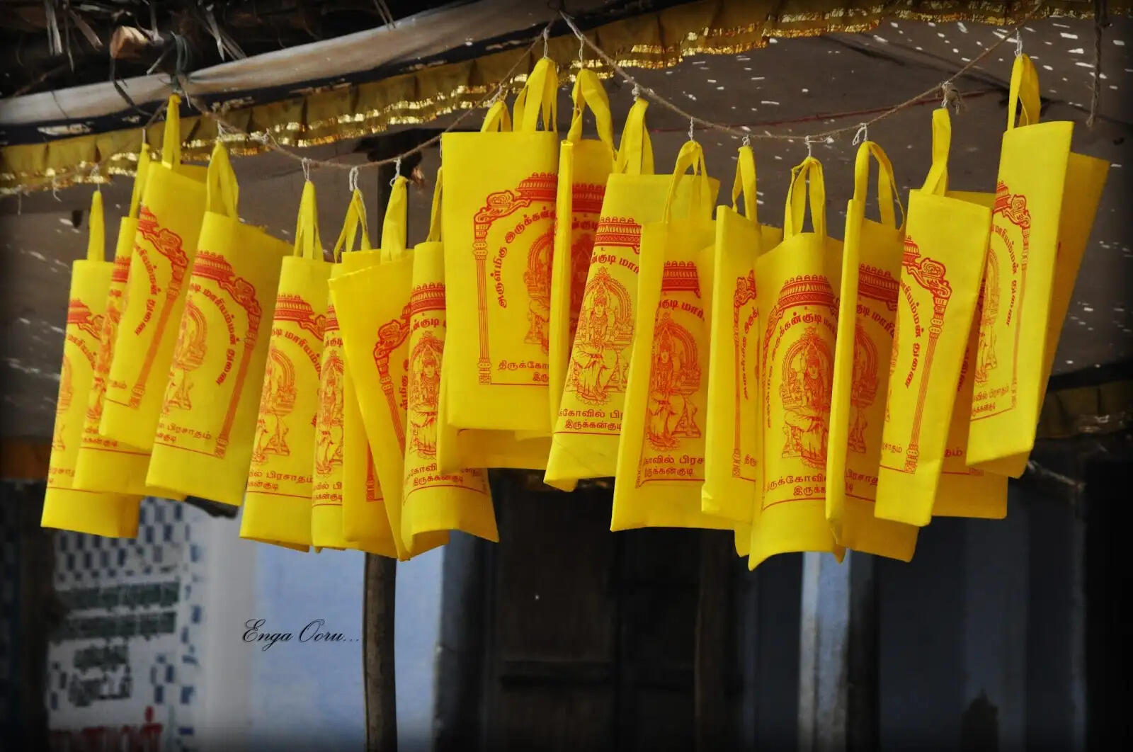 சூப்பர் ஐடியா! மீண்டும் மஞ்சப்பை கலாச்சாரத்தை முன்னெடுக்கும் சுப்ரியா IAS!