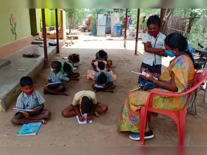 வீதி வகுப்பறைகள்! வீடு தேடி வரும் பள்ளிகள்! தமிழக அரசு அதிரடி!