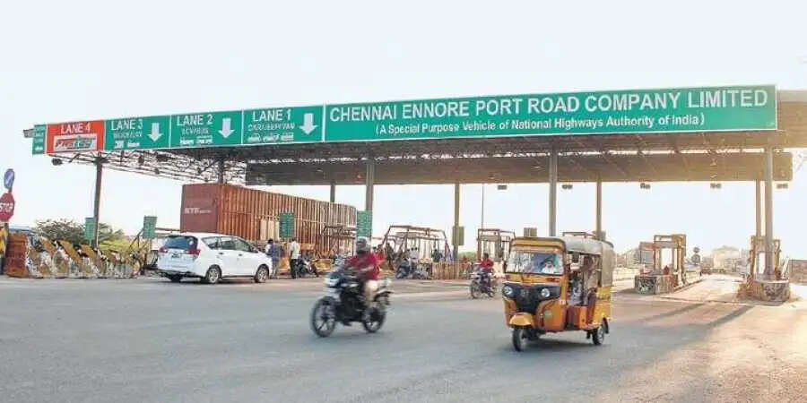 ரூ.100 வரை சுங்கக் கட்டணம் உயர்வு! அதிர்ச்சியில் வாகன ஓட்டிகள்!