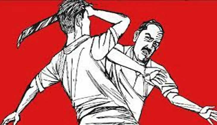 டென்ஷனாக்கிட்டாங்க&hellip;!! ஊழியர்களை அரிவாளால் வெட்டிய மேனேஜர்!! நெல்லையில் அதிர்ச்சி..!!