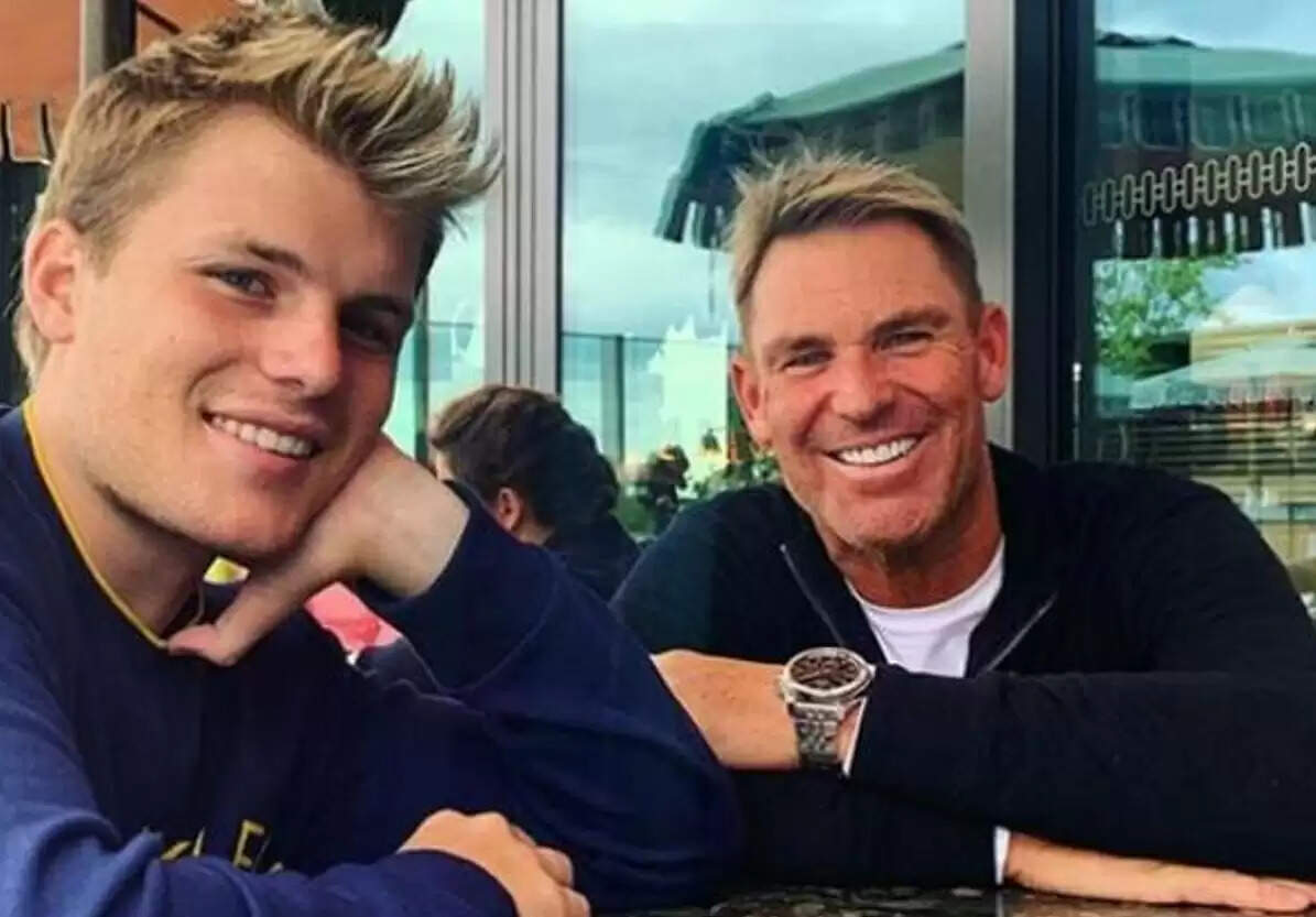 விபத்தில் சிக்கிய ஷேன் வார்னே: கிரிக்கெட் ரசிகர்கள் அதிர்ச்சி!!