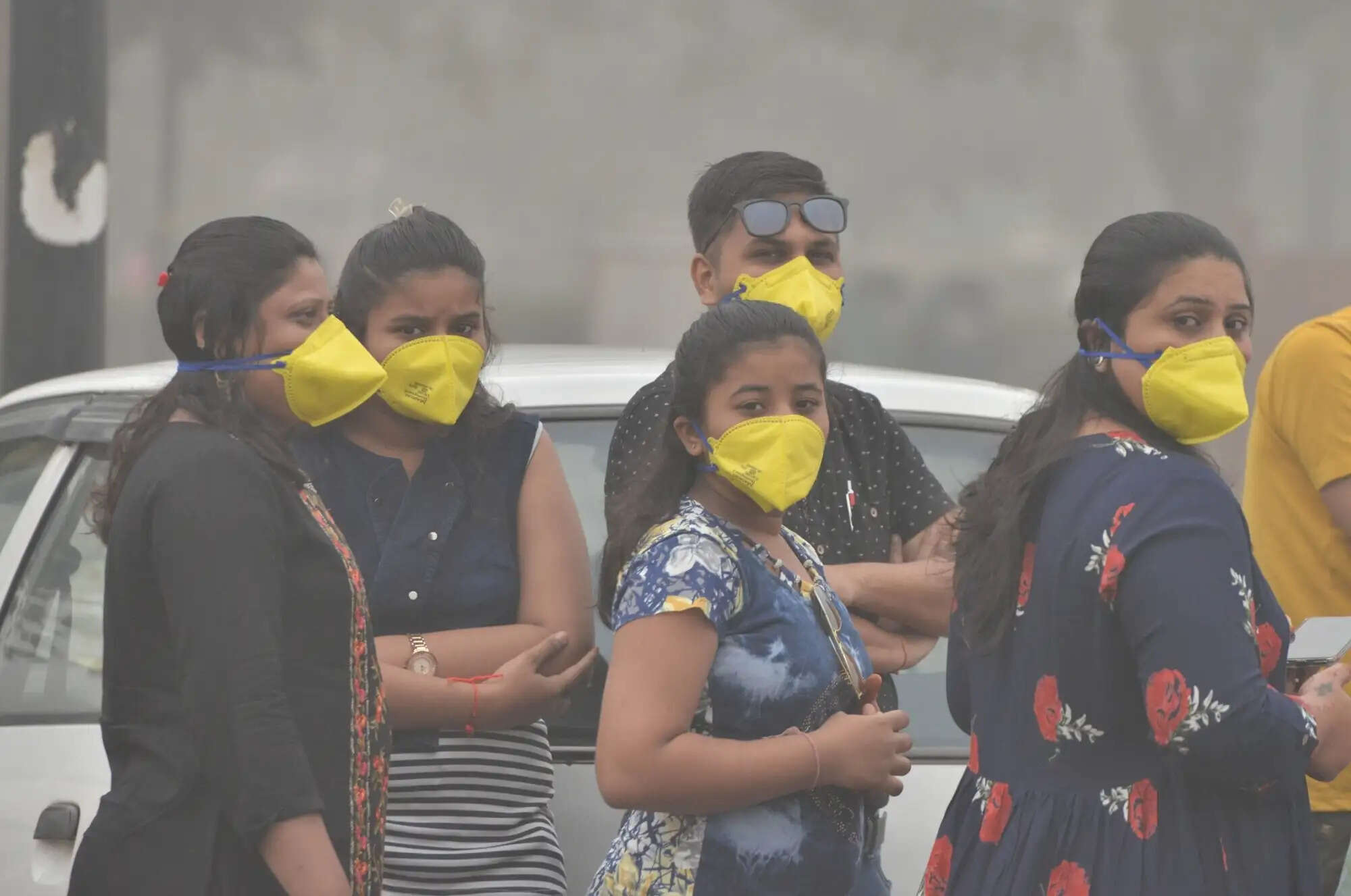 தடுப்பூசி போட்டுக்கொண்டவர்கள் மாஸ்க் அணிய தேவையில்லை!