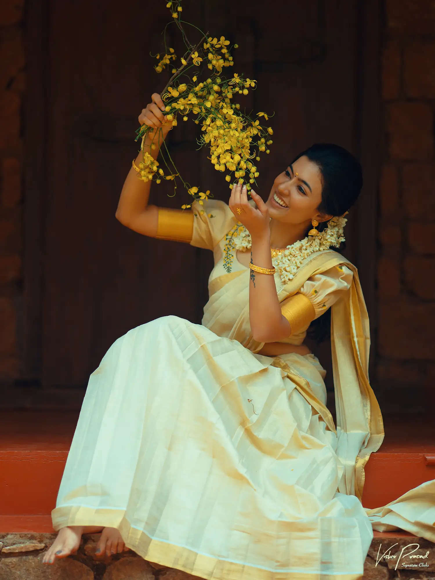Actress Anju Kurian Gallery