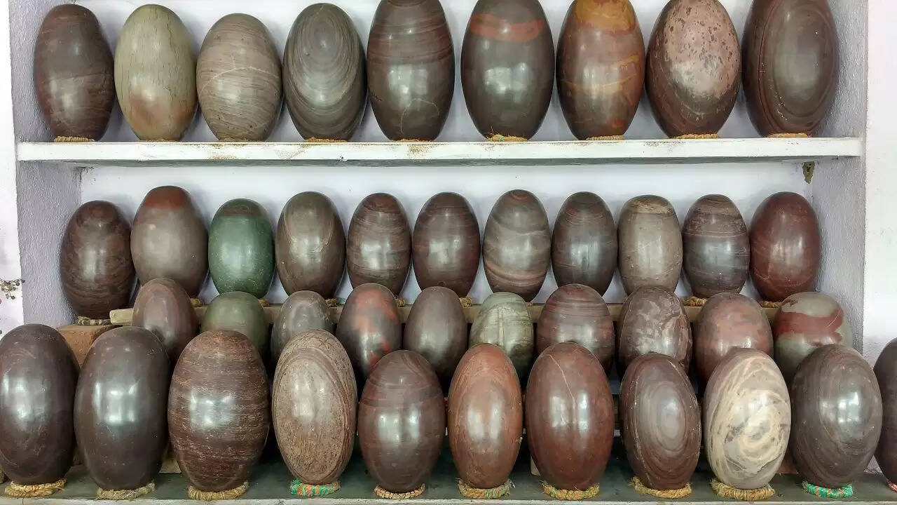 12,00,000 ஸ்படிக லிங்கங்களுக்கு சமமானது இந்த லிங்க வழிபாடு! ஆன்மிகம் அறிவோம்!