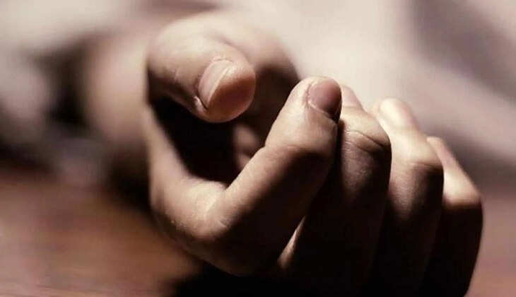 சேலம் ஈரடுக்கு மேம்பாலத்தில் இருந்து குதித்து பெண் தற்கொலை!!