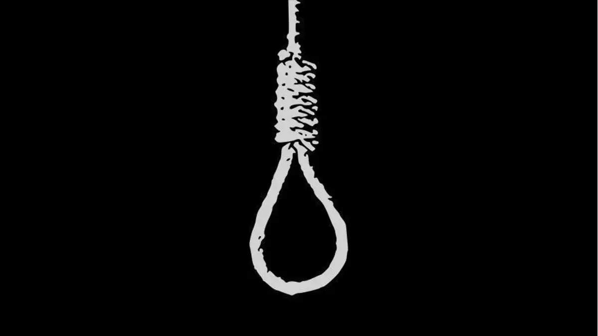 குழந்தை இறந்த சோகம்!! உயிரை மாய்த்து கொண்ட நர்ஸ் தாய்!!