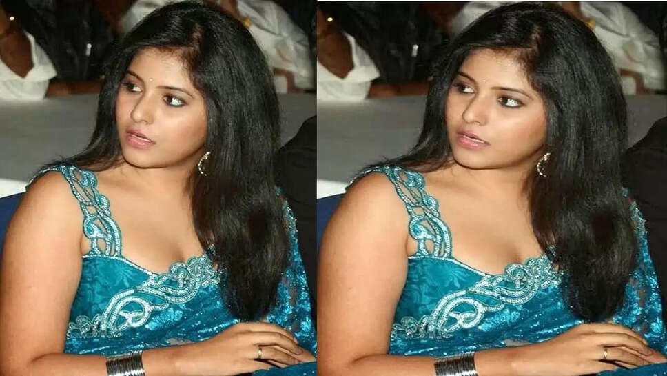 காதல் தோல்வி குறித்து பகிரங்க அறிவிப்பு !அஞ்சலி கண்ணீர் பேட்டி!