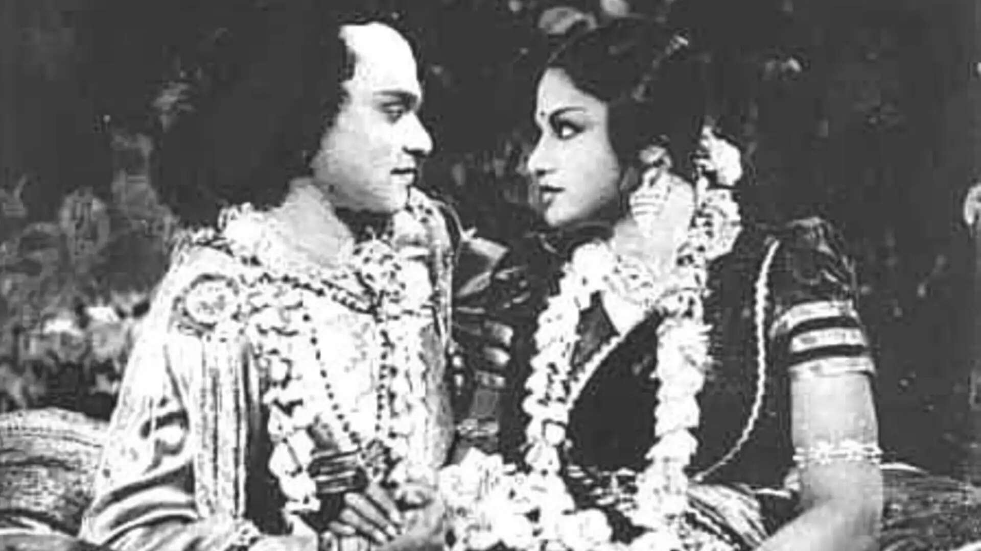 தியாகராஜ பாகவதரின் பேரனுக்கு ரூ.5 லட்சம் நிதியுதவி – முதலமைச்சர் அறிவிப்பு