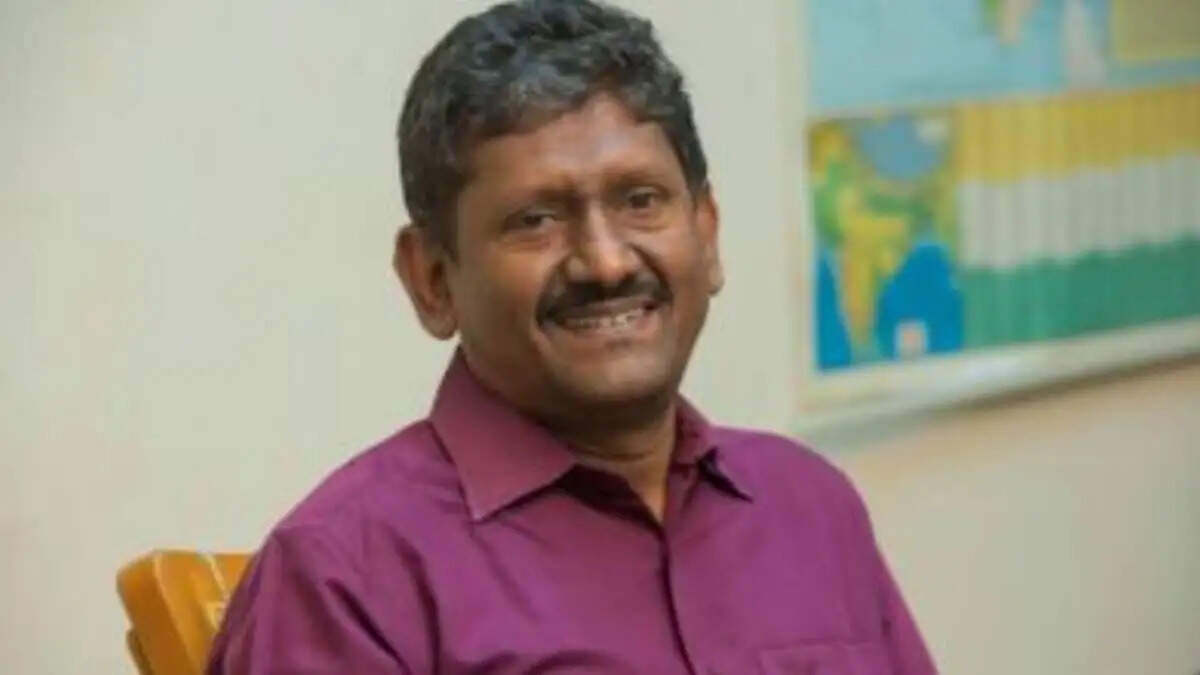 அதிர்ச்சி! சகாயம் ஐஏஎஸ்-க்கு கொரோனா !