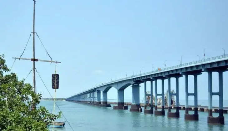 65 கி.மீ. வேகத்தில் பலத்த காற்று! துறைமுகங்களில் புயல் எச்சரிக்கை கூண்டு!