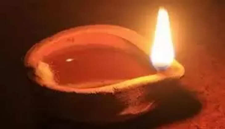 இன்று எம தீபம் ஏற்றும் நேரம்  இதுதான்!!