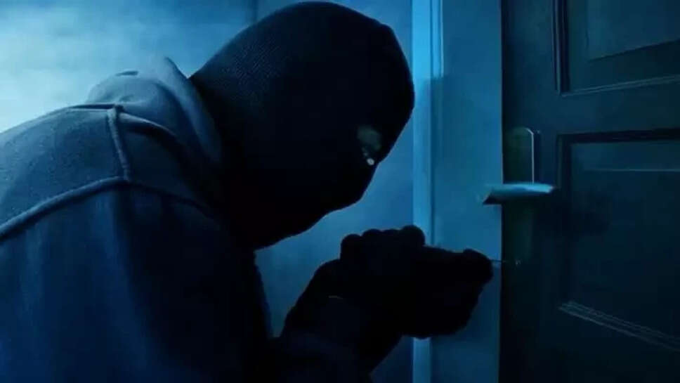 தொழிலதிபர் வீட்டில் 850 சவரன் தங்க நகைகள் கொள்ளை!!புதுக்கோட்டையில் பரபரப்பு!