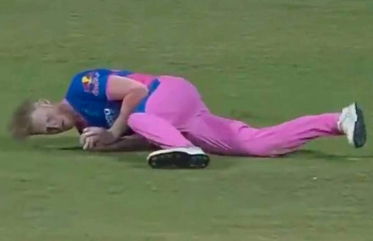 சர்வதேச ஒரு நாள் போட்டிகளில் இருந்து ஓய்வு பெற்றார் பென் ஸ்டோக்ஸ்! ரசிகர்கள் அதிர்ச்சி!