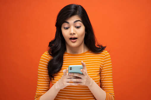 செல்போன்ல இன்டர்நெட் ஸ்பீட் இல்லையா? இதை ட்ரை பண்ணி பாருங்க.. செம ஸ்பீடா இருக்கும்!