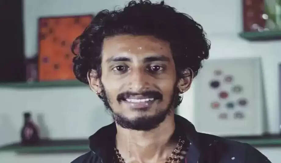 அகில் விஸ்வநாத்