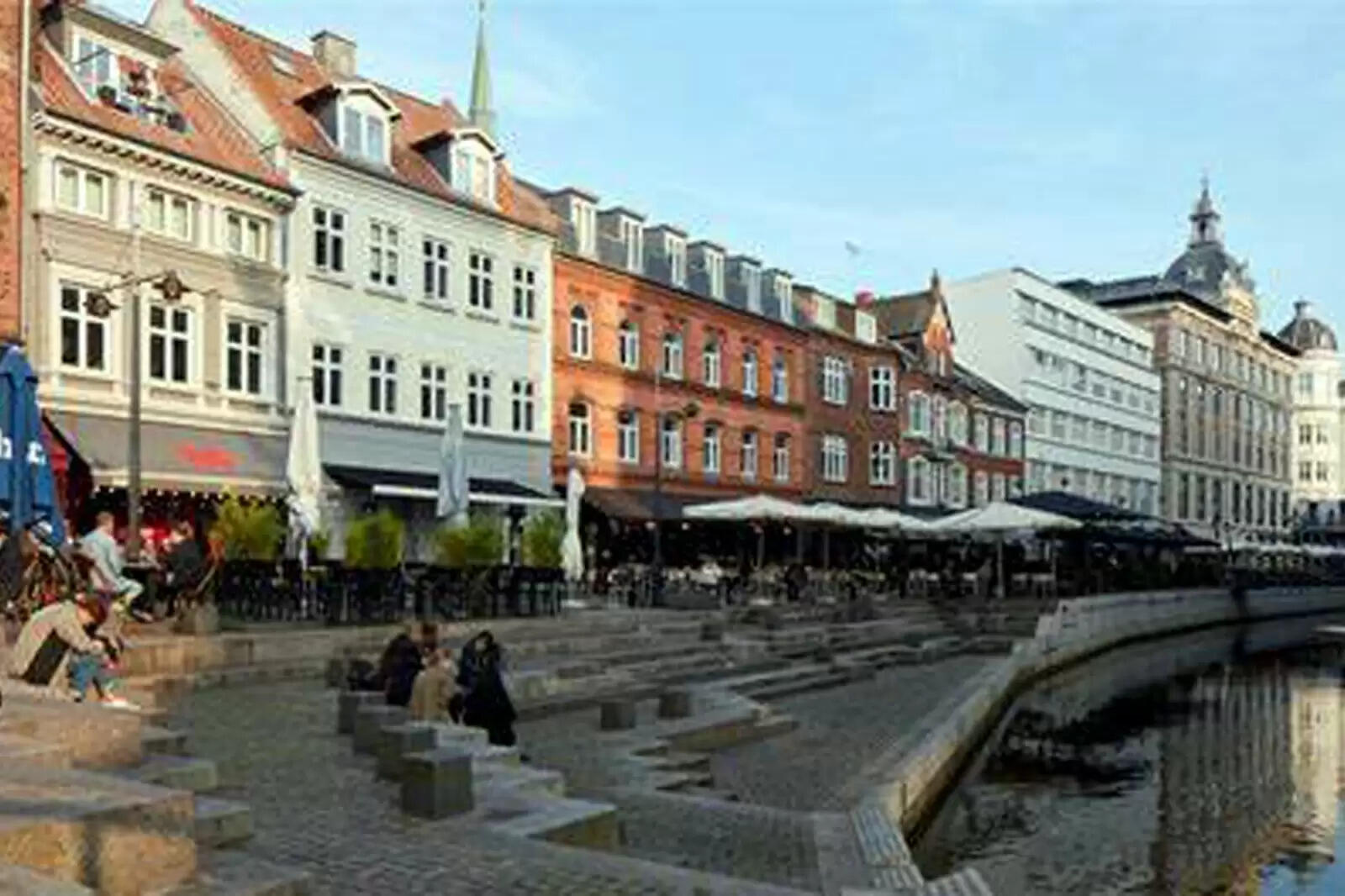 டென்மார்க்