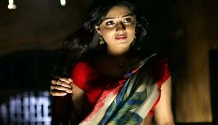 நிகிதா துக்ரால்