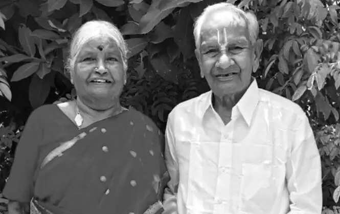 சாவிலும் இணை பிரியாத ஆதர்ச தம்பதி... கணவன் உயிரிழந்த சில நிமிடங்களில் மனைவியும் மயங்கி சரிந்து உயிரிழப்பு!