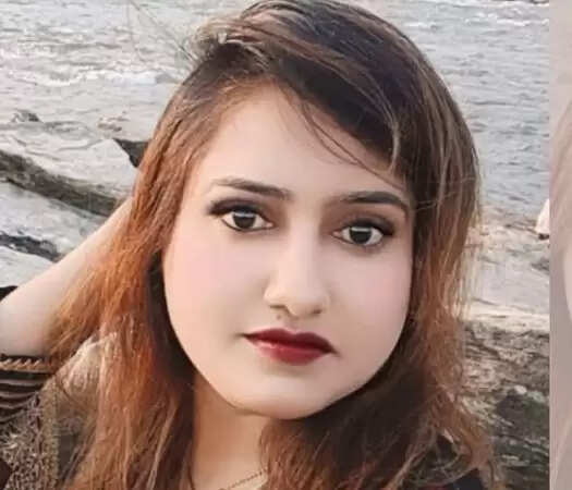 சனாகான்