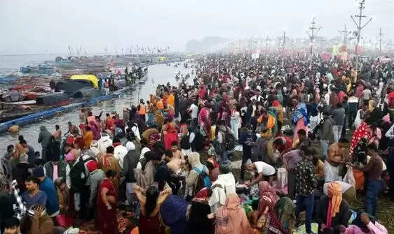 கங்கை பிரயாக்ராஜ் திரிவேணி