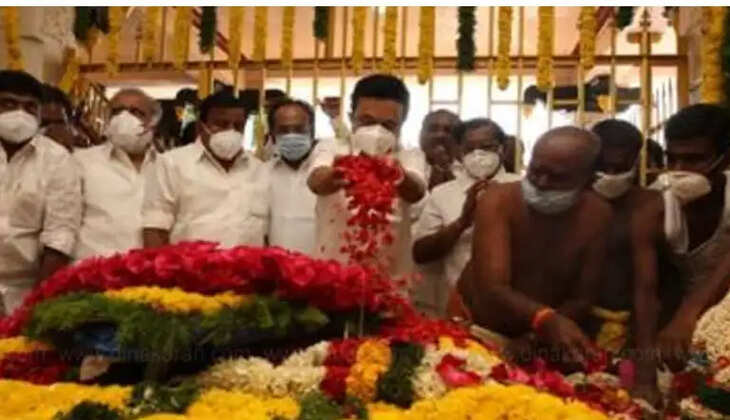 ஸ்டாலின்