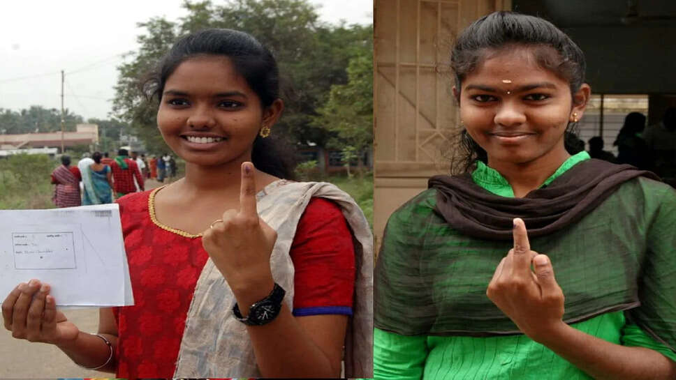 தேர்தல் வாக்குப்பதிவு கல்லூரி மாணவிகள் வோட்டு