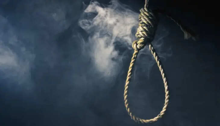 தூக்கிட்டு தற்கொலை