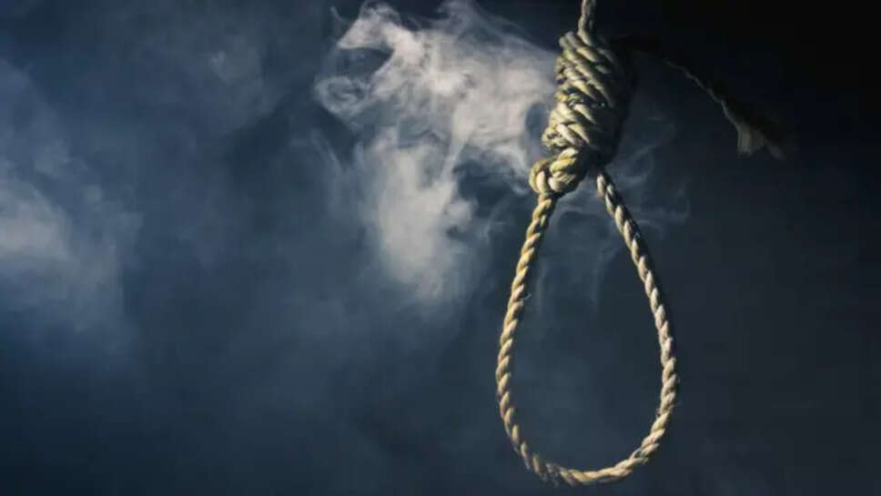 தூக்கிட்டு தற்கொலை