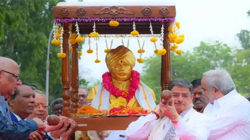 மகாகவி பாரதியின் ஜதி பல்லக்கு ஊர்வலம்