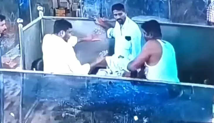 வெங்கடசாமி - முனிராஜூ