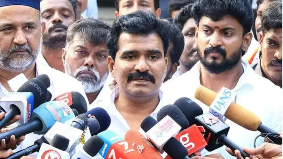 தவெக நிர்மல்குமார்