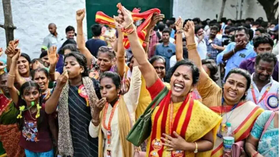 தவெக பெண்கள்