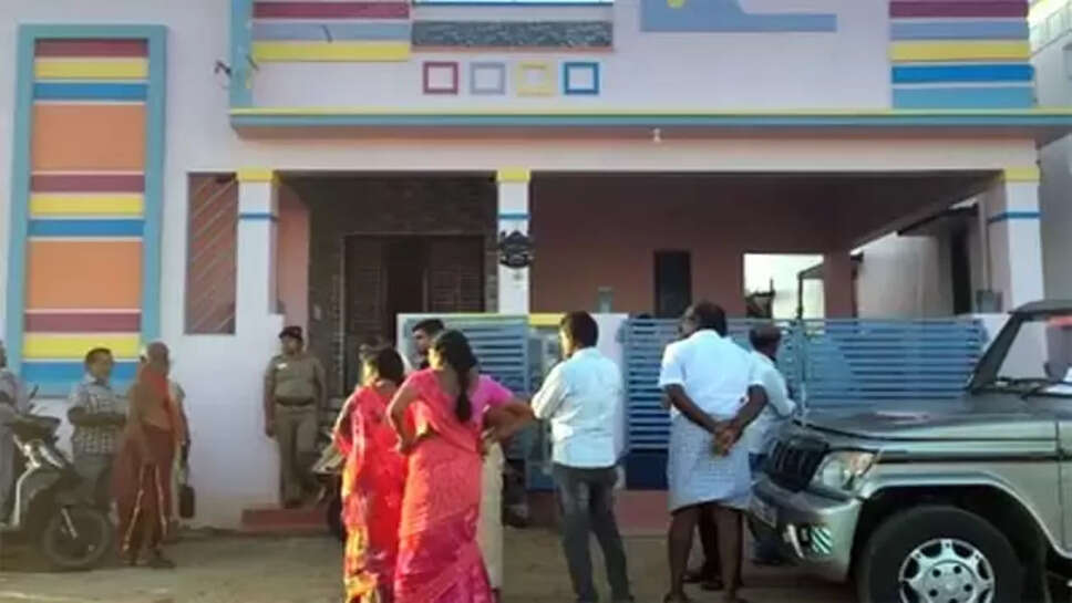 வீட்டில்&nbsp;திருட்டு