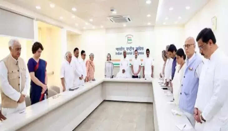 &nbsp;&nbsp;அனைத்து கட்சி கூட்டத்தில் காஷ்மீர் தாக்குதலில் உயிரிழந்தவர்களுக்கு மவுன அஞ்சலி!&nbsp;