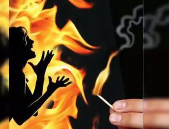 தீயிட்டு எரித்து கொலை