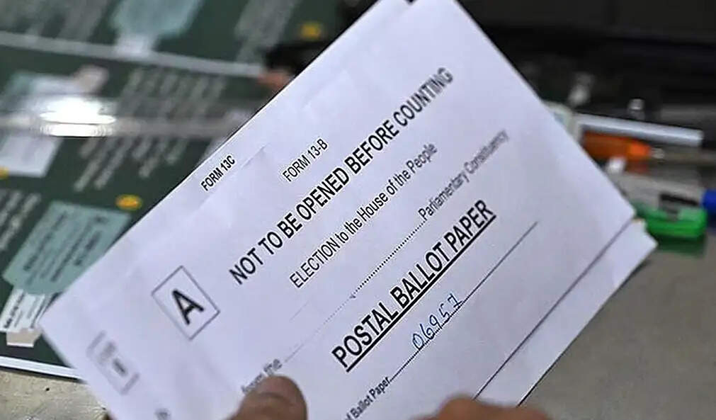 தபால் வாக்குப்பதிவு