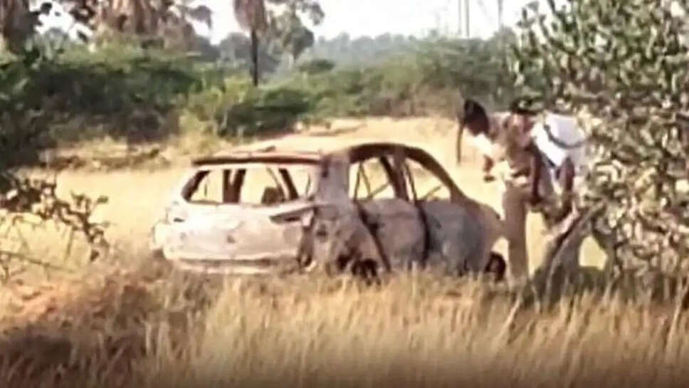 கார் தீப்பிடித்து விபத்து