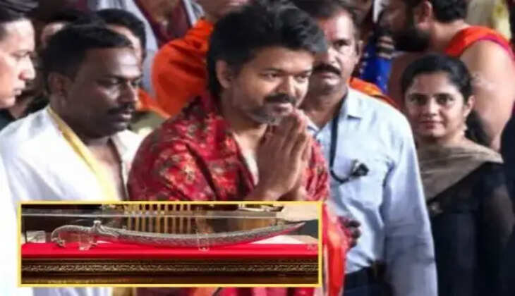 கொல்லூர் விஜய் வாள்
