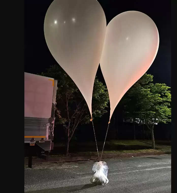 ராட்சத பலூன்