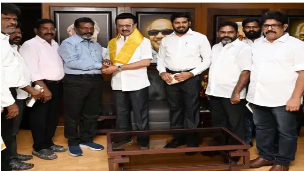 ஸ்டாலின்