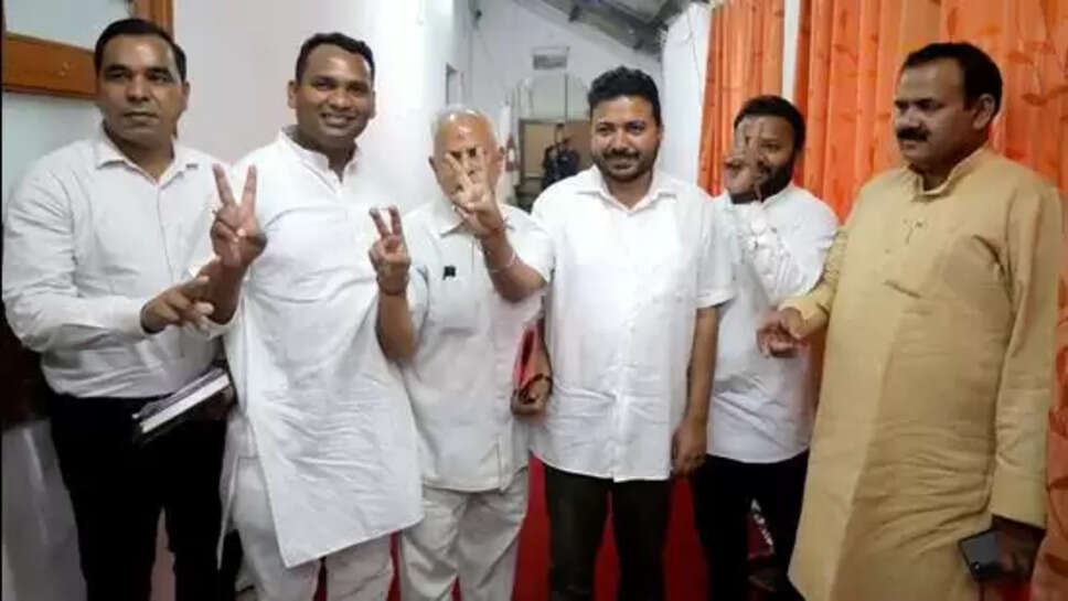 டெல்லி எம்.எல்.ஏ