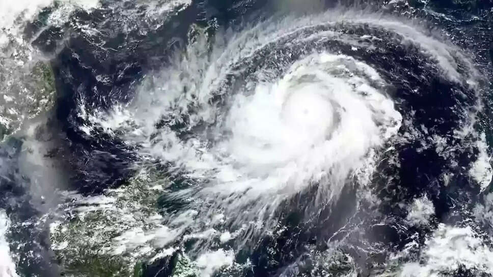 வங்கக்கடலில் &nbsp;வலுப்பெற்ற காற்றழுத்த தாழ்வு மண்டலம்... கொட்டித் தீர்க்கப் போகும் கனமழை! &nbsp;