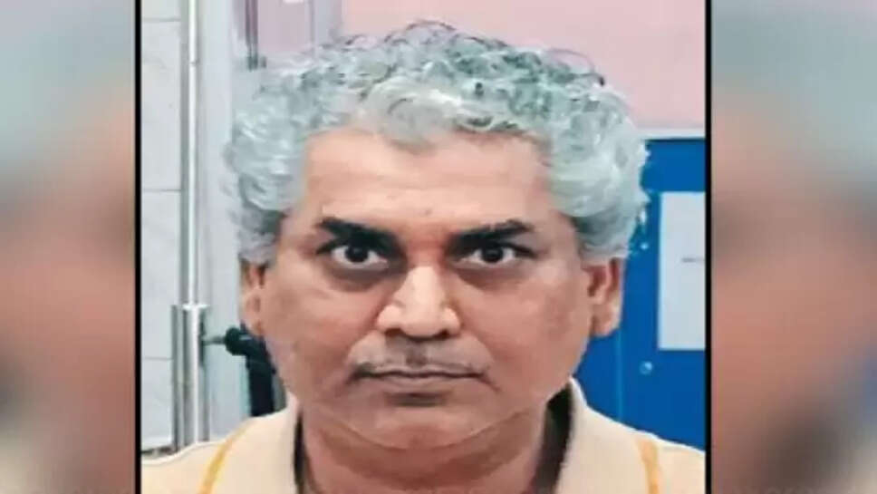  சதானந்த் பாண்டே