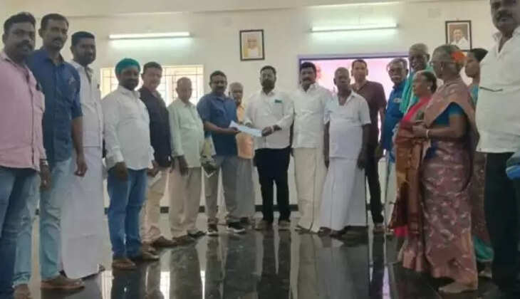 &nbsp;நெகிழ்ச்சி... ரூ.15 லட்சத்துக்கு, அரசு உயர்நிலைப் பள்ளிக்கு இடம் வாங்கி கொடுத்த கிராம மக்கள்!