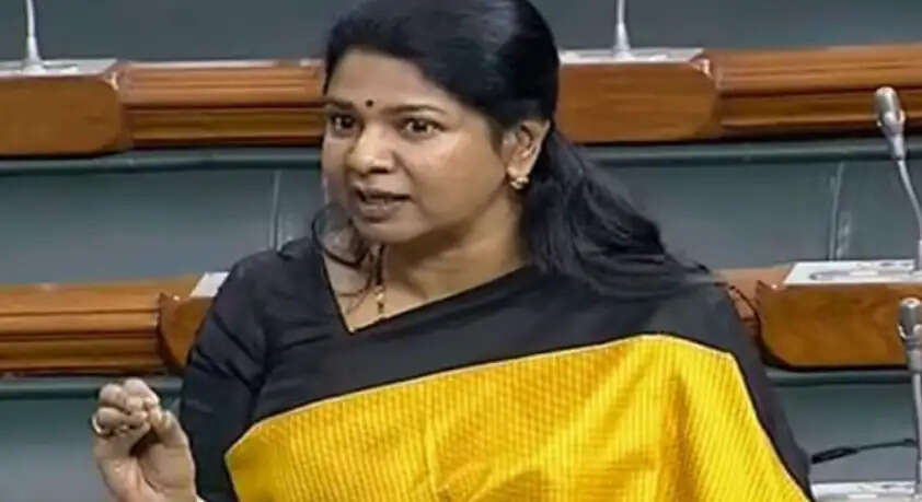 கனிமொழி