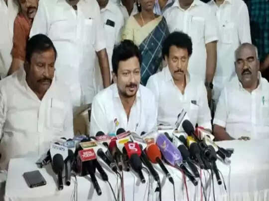 உதயநிதி